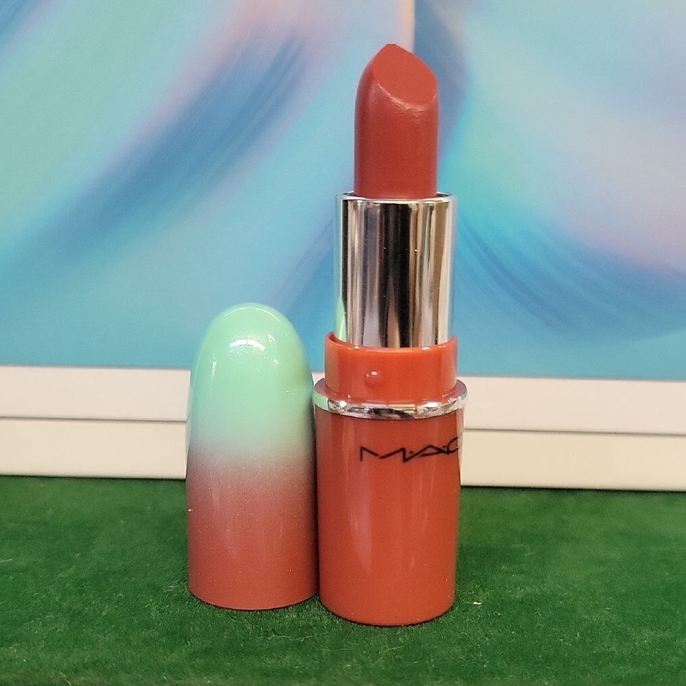 MAC Cosmetics Lipstick 544 Business Casual New Tube